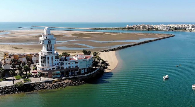 Faro de Isla Cristina